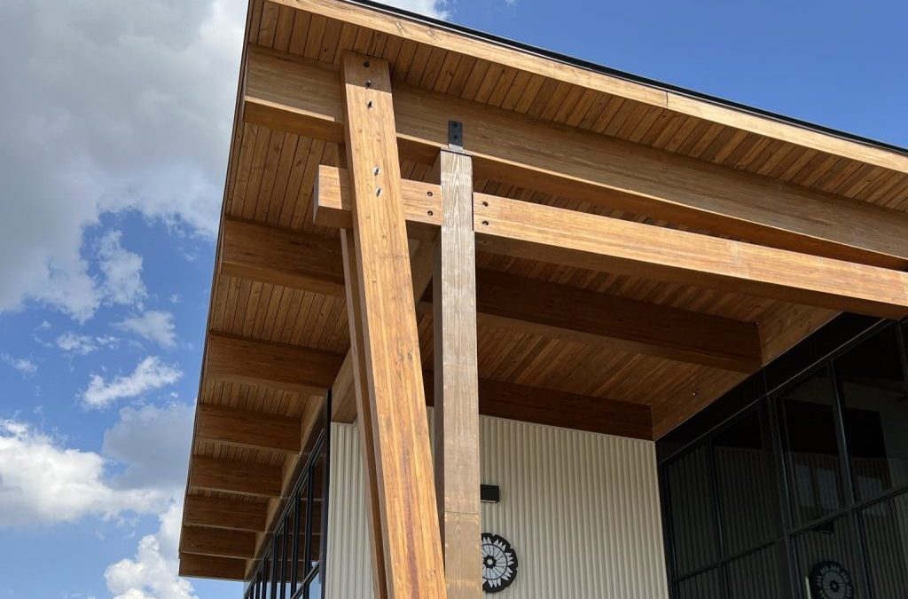 Cross-Laminated Timber vs Glue-Laminated Timber